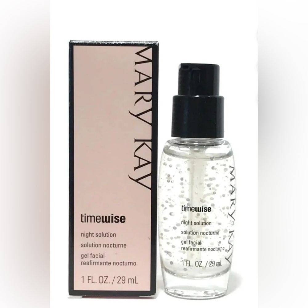 Mary Kay Timewise Night Solution with Silver Accents